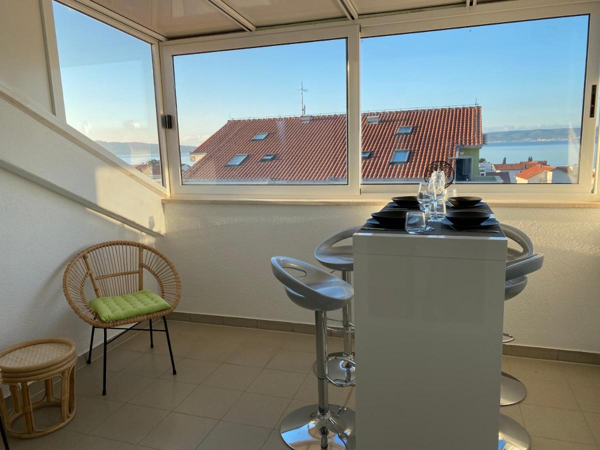 Top Floor Apartment With Sea View Kaštela Zewnętrze zdjęcie